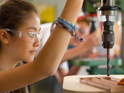 Jobs and Skills WA: Carpentry courses