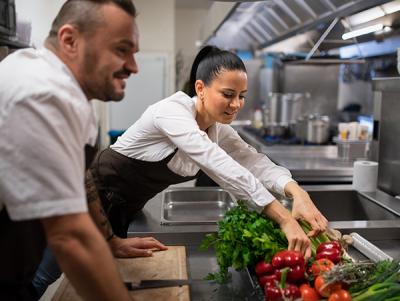 Jobs and Skills WA: Cookery and hospitality courses